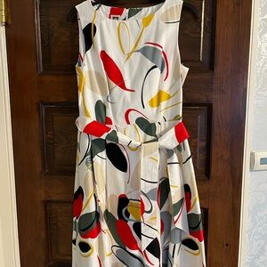 Ann Klein dress. Great for spring and summer fun A line fit size 6